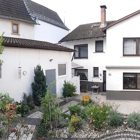 Refugium Villa Real Karben Eksteriør billede